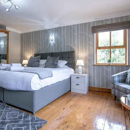 Waltons Close * Stainton (Richmondshire)