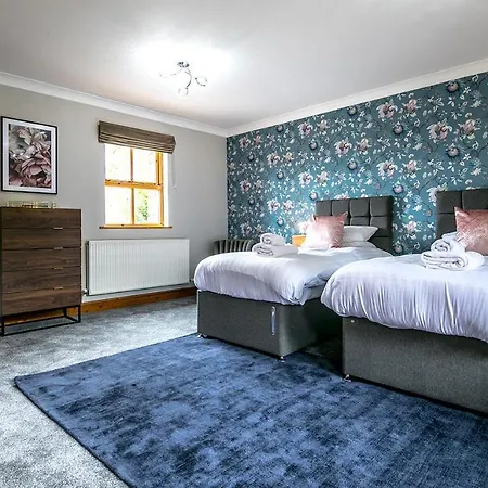 Waltons Close * Stainton (Richmondshire)